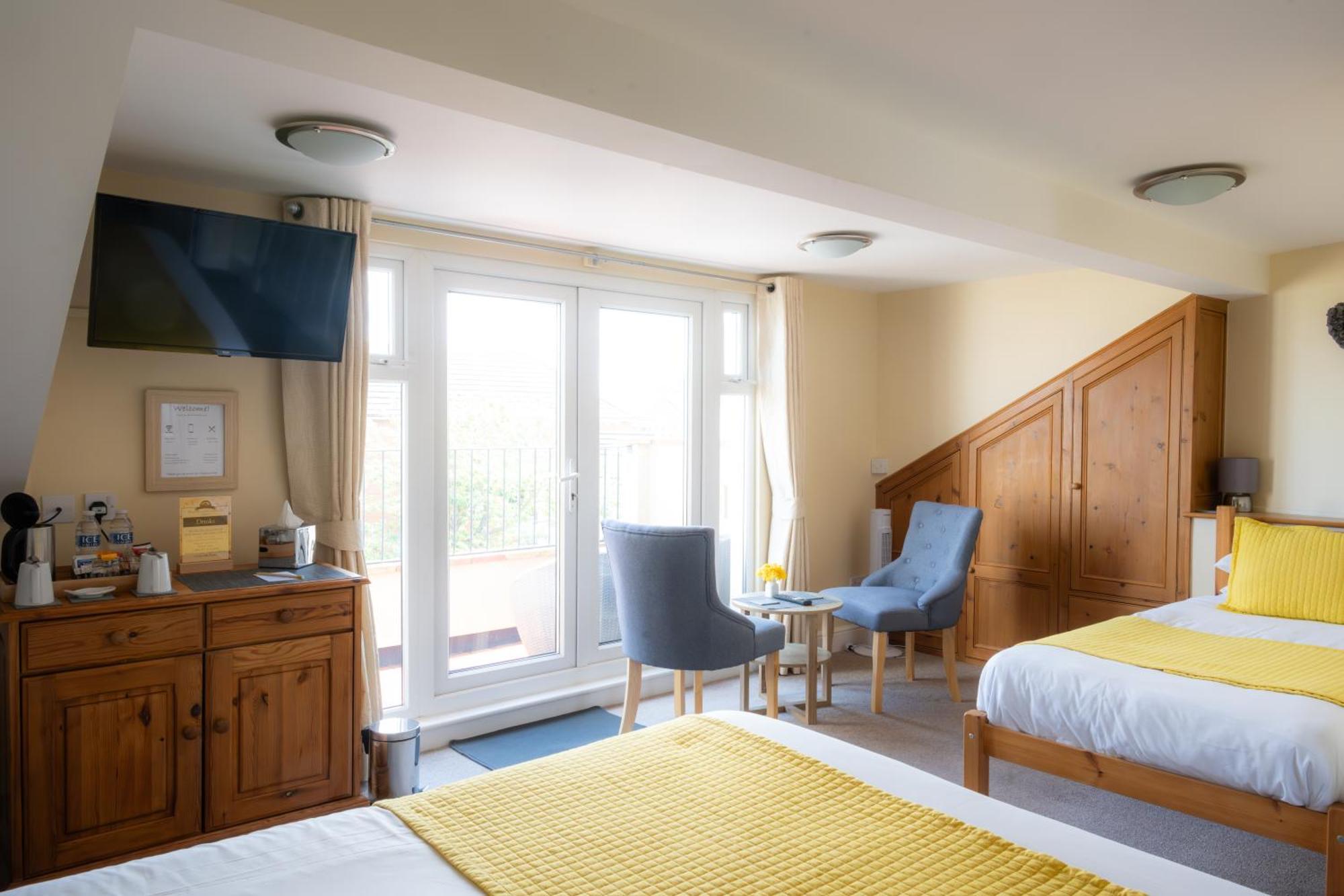 The Courtyard Guest House Great Yarmouth Buitenkant foto