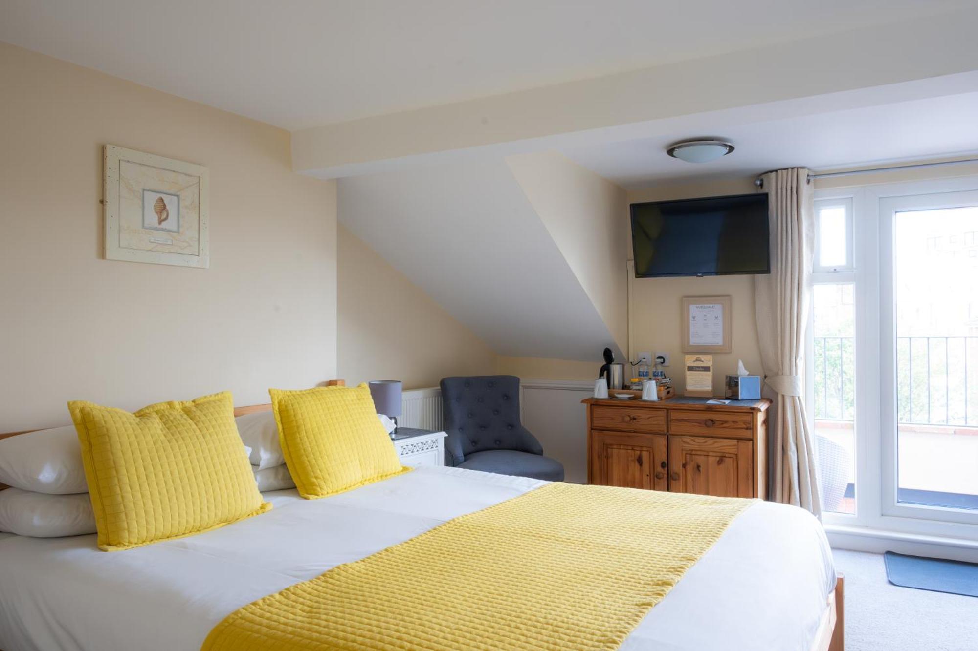 The Courtyard Guest House Great Yarmouth Buitenkant foto